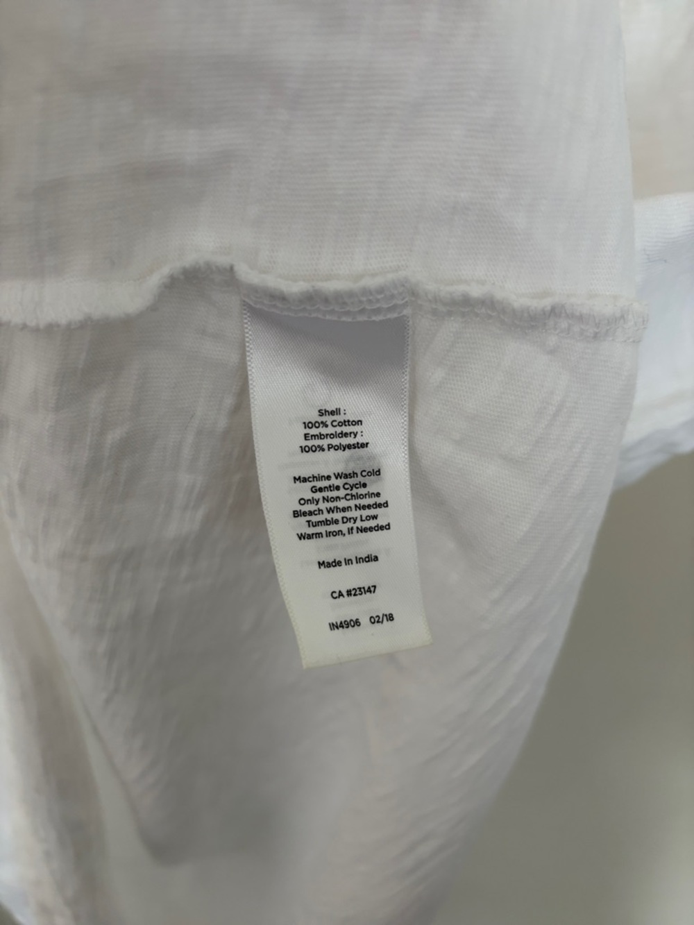 Talbots White Eyelet sleeveless Tank top - Picture 3 of 4